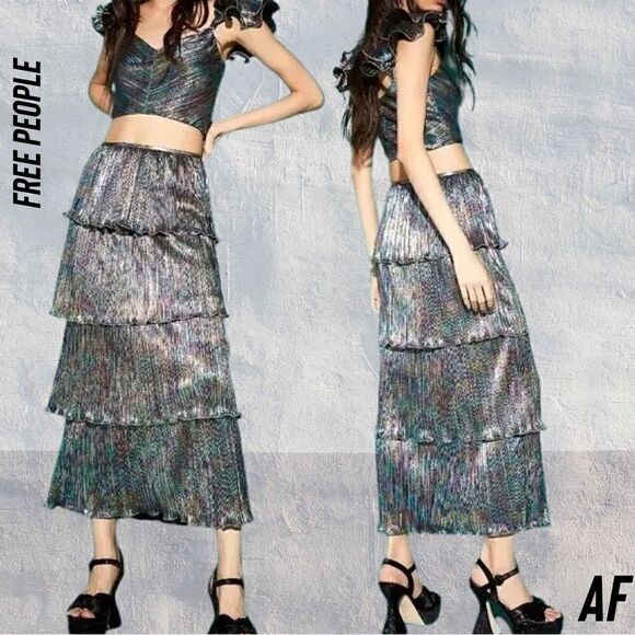 FREE PEOPLE BY SAYLOR GIANNA SET NWT LARGE - Picture 1 of 9